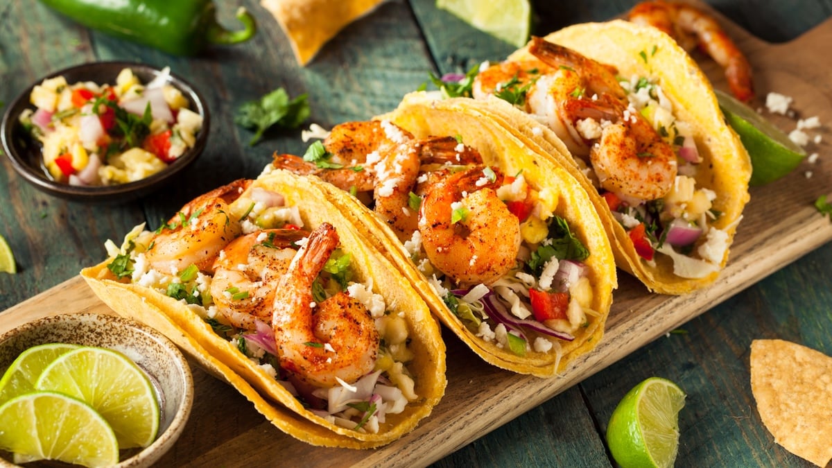 Tacos de crevettes à l'avocat